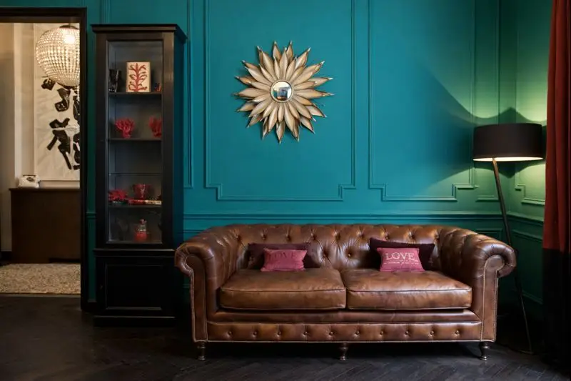 2.hotel paris 16.webp